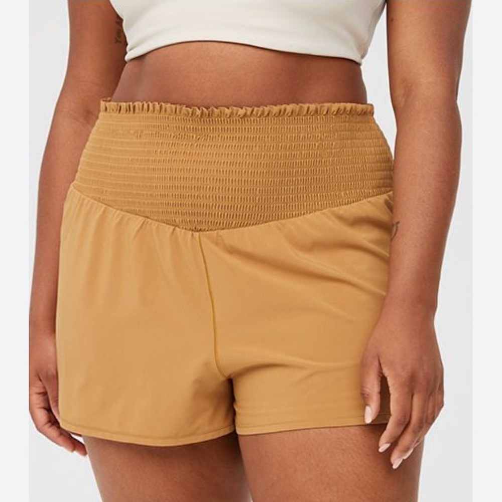 Aerie smocked mustard yellow shorts, size medium